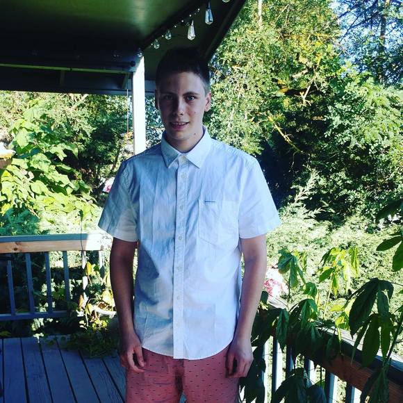 Meet your Posher, Grant - Picture 1 of 1